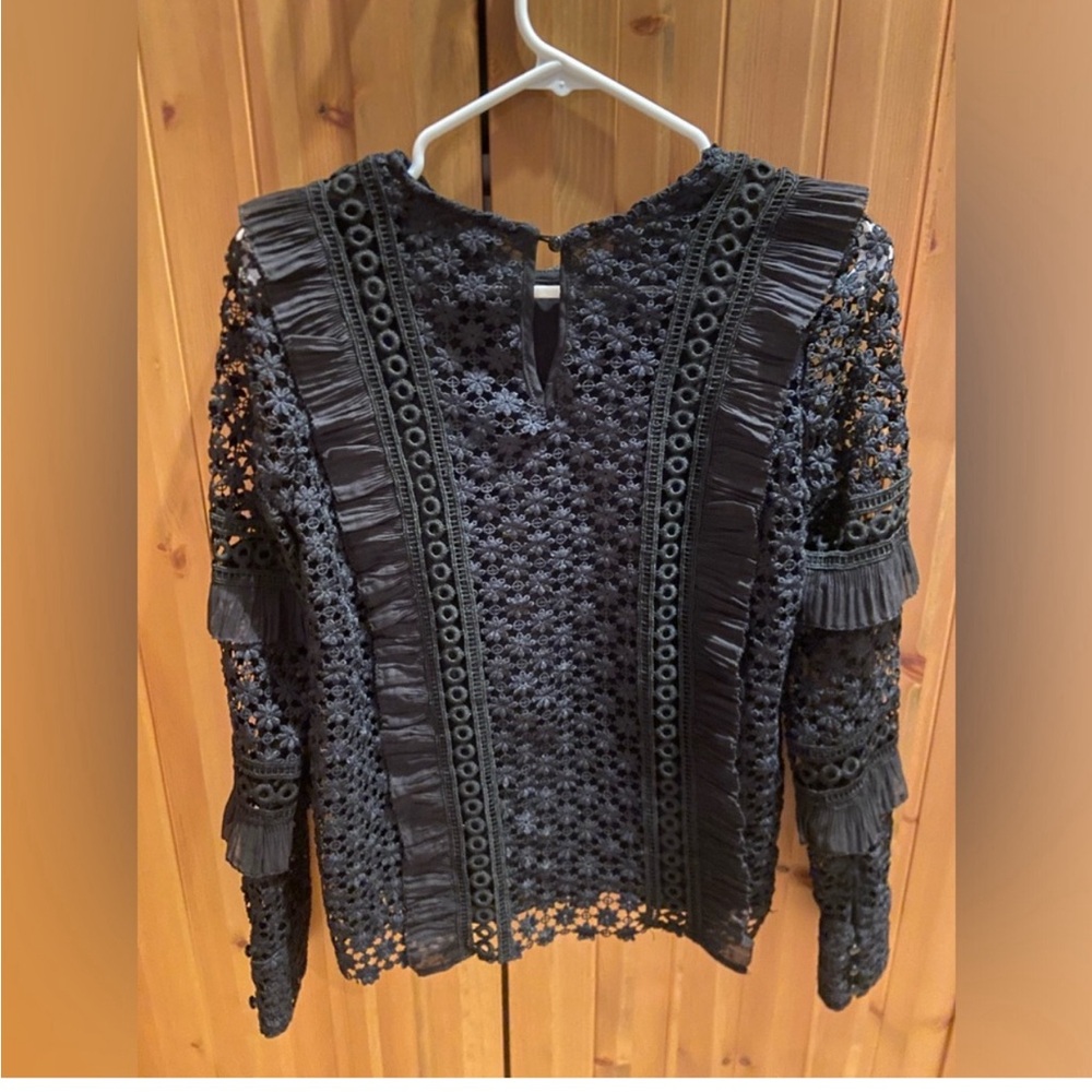 Aqua Bloomingdales Black Eyelet Long Sleeve Blouse size small